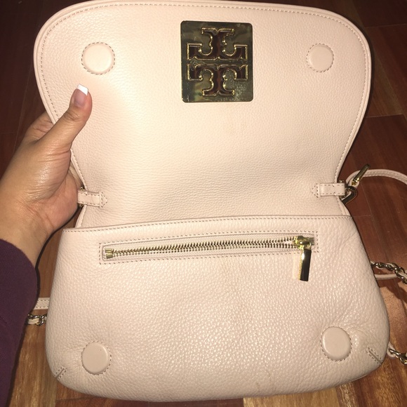 Tory burch Britten cross-body in light oak - Picture 6 of 8